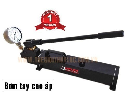 Bơm tay thủy lực 2.2 l&iacute;t 1500 bar